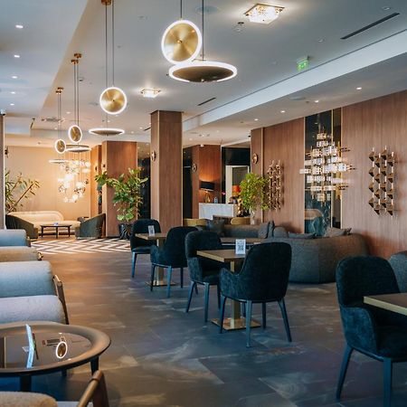 Sky Airport Hotel كلوج-نابوكا المظهر الخارجي الصورة