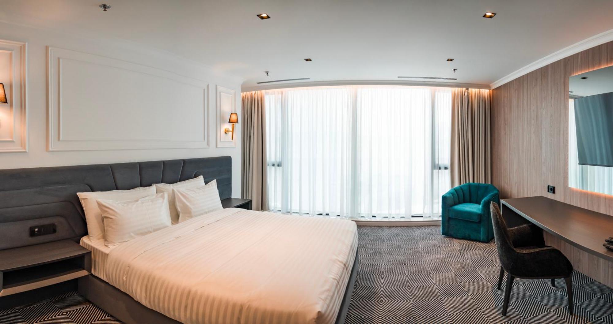 Sky Airport Hotel كلوج-نابوكا الغرفة الصورة